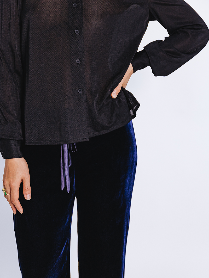 woman modelling Slinky Pique Shirt in black