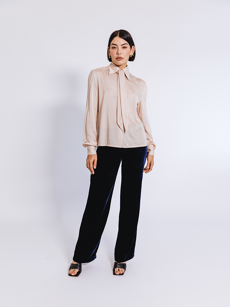 woman modelling Slinky Pique Shirt in blush